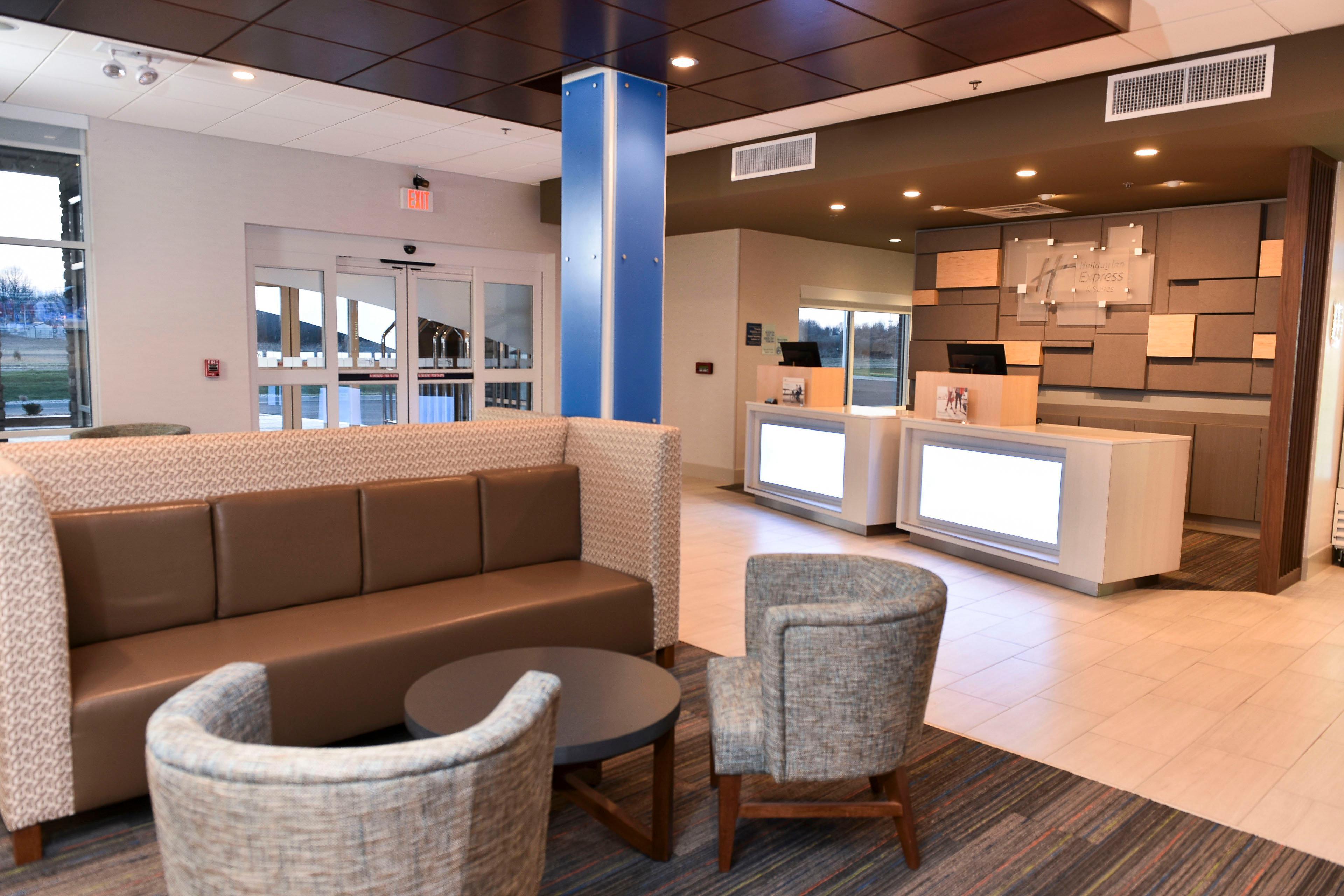 Holiday Inn Express & Suites - Madisonville By Ihg Exterior foto