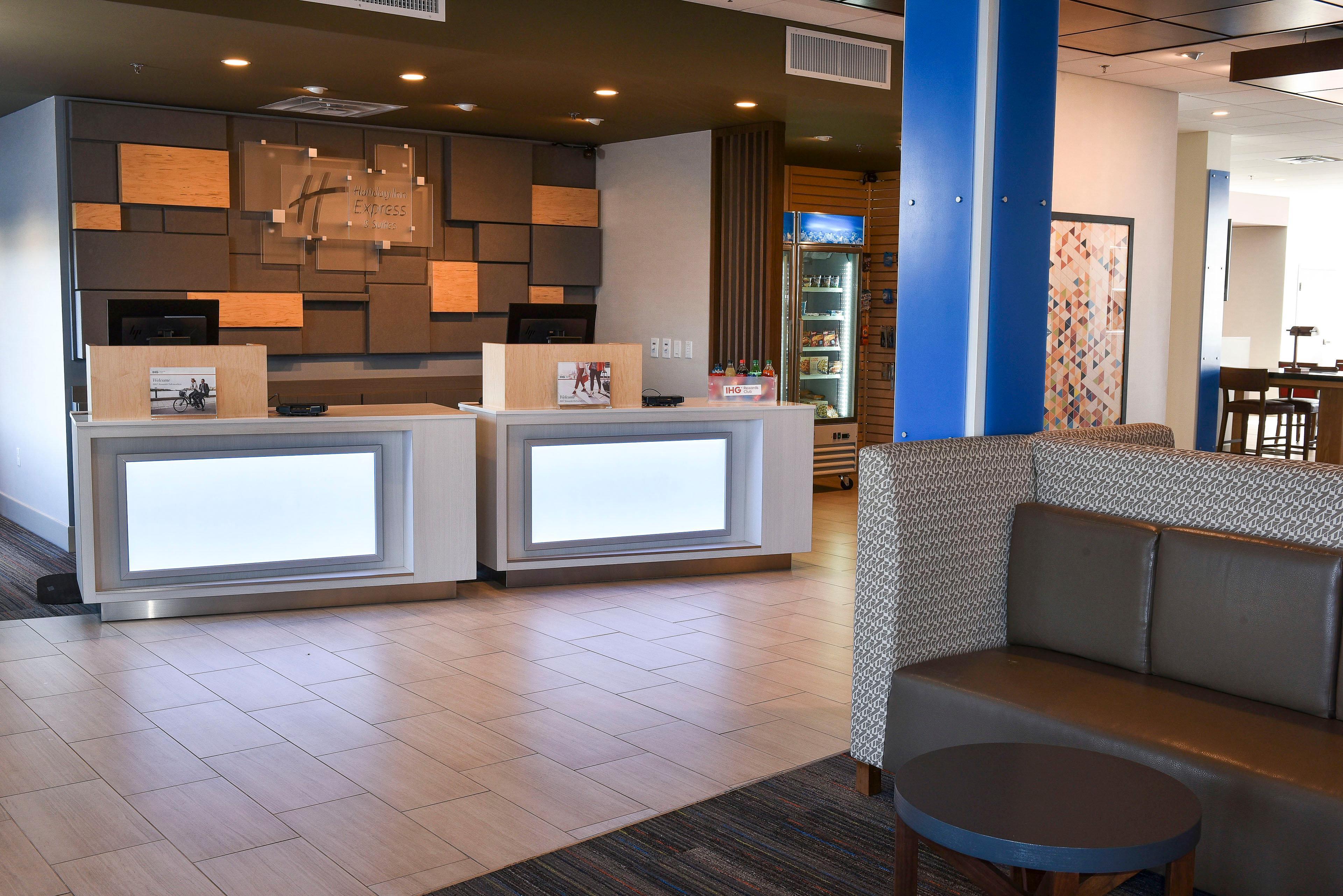 Holiday Inn Express & Suites - Madisonville By Ihg Exterior foto